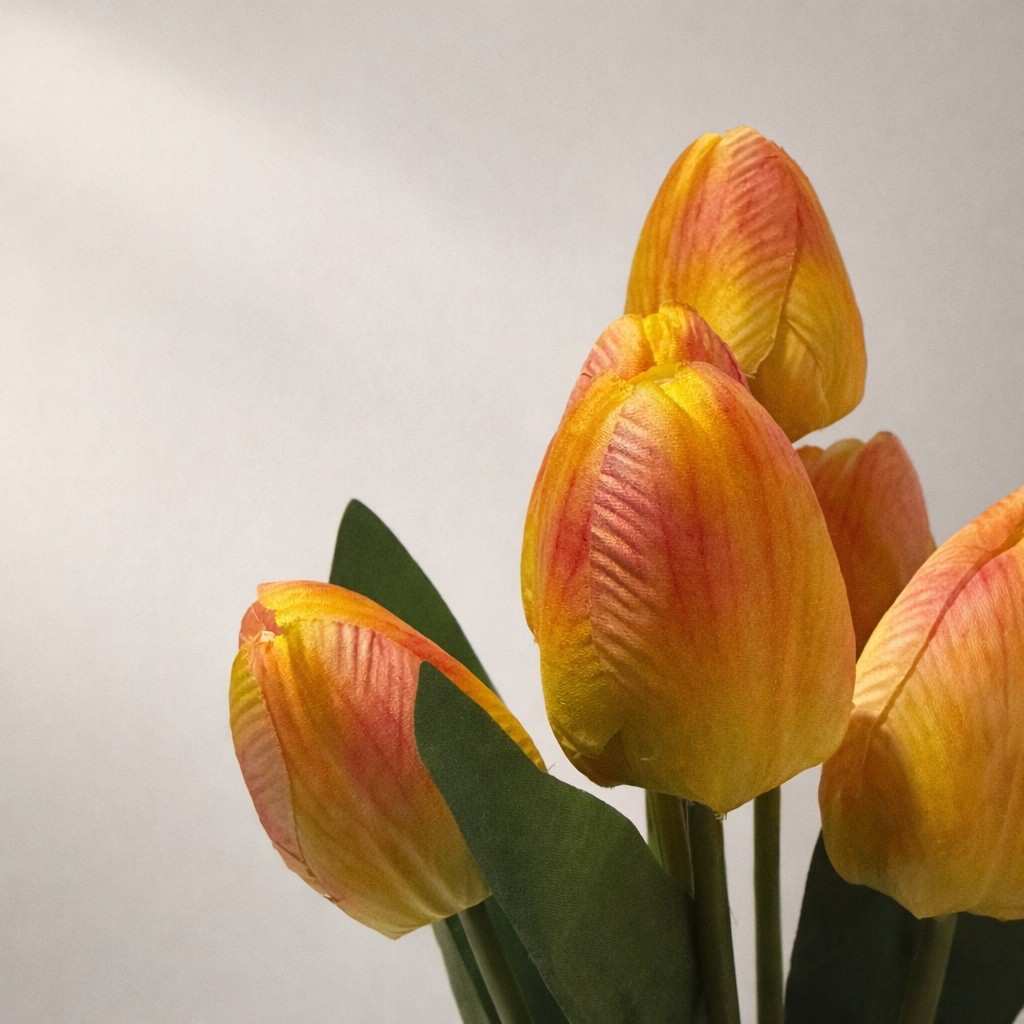 Artificial Autumn Flame Tulip With Plastic Pot-37 CM